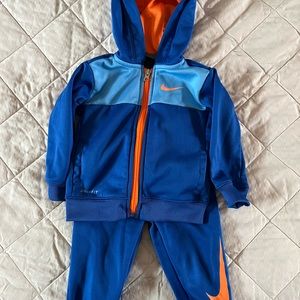 Nike baby boys track suit